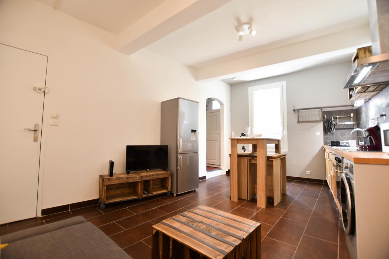 Succes - Tres Beau Duplex- Coeur D'Arles- Climatisationアパートメント エクステリア 写真